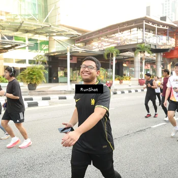 Runner Photo 4694405