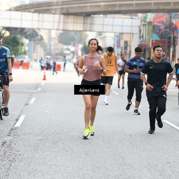 Runner Photo 4694435