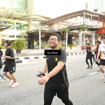 Runner Photo 4694436