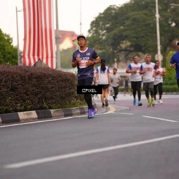 Runner Photo 4694464
