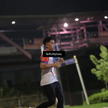 Runner Photo 4694476