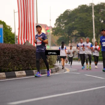Runner Photo 4694477