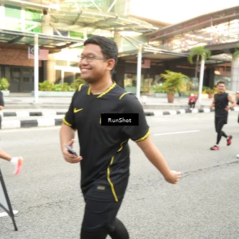 Runner Photo 4694479