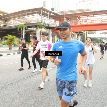 Runner Photo 4694483