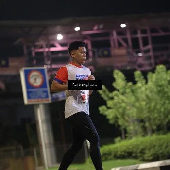Runner Photo 4694511