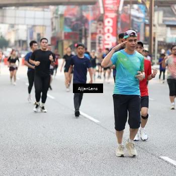Runner Photo 4694518