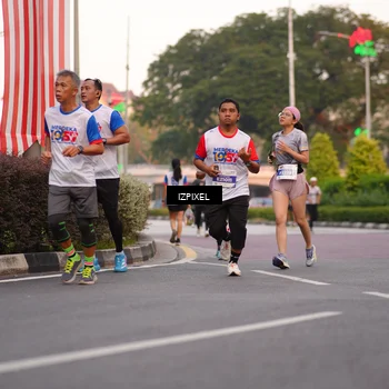 Runner Photo 4694527