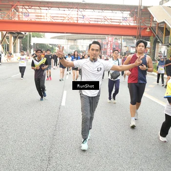 Runner Photo 4694555