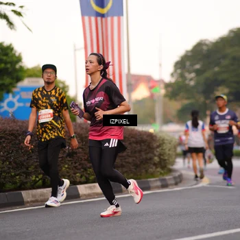 Runner Photo 4694592