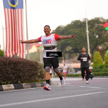 Runner Photo 4694632