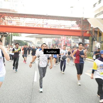 Runner Photo 4694634