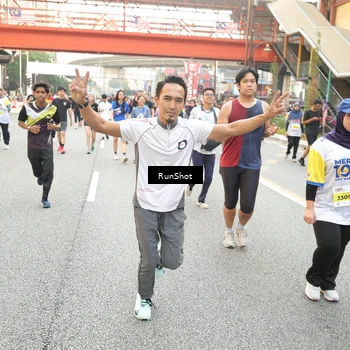 Runner Photo 4694635