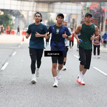 Runner Photo 4694645