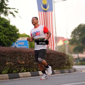 Runner Photo 4694663