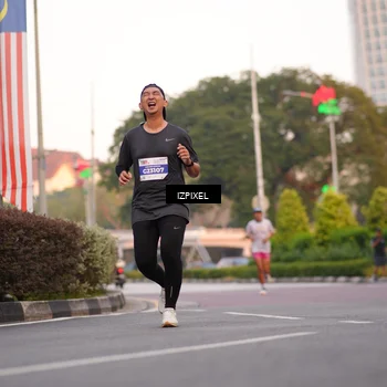 Runner Photo 4694677