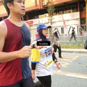 Runner Photo 4694683