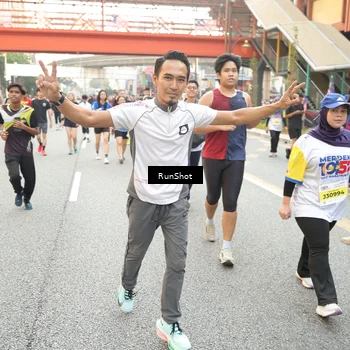 Runner Photo 4694686
