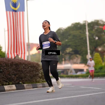 Runner Photo 4694688