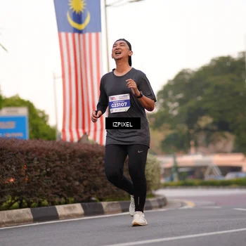 Runner Photo 4694700