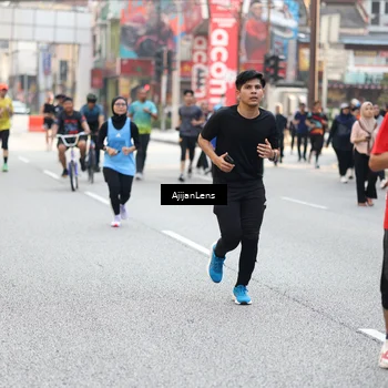 Runner Photo 4694705
