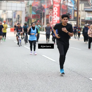 Runner Photo 4694717