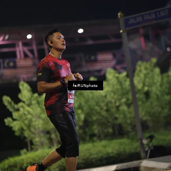 Runner Photo 4694721