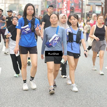 Runner Photo 4694800