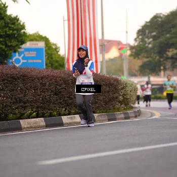 Runner Photo 4694824