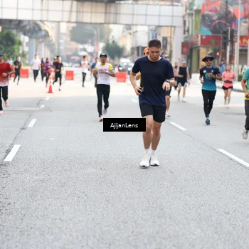 Runner Photo 4694826