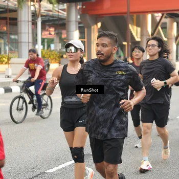 Runner Photo 4694836