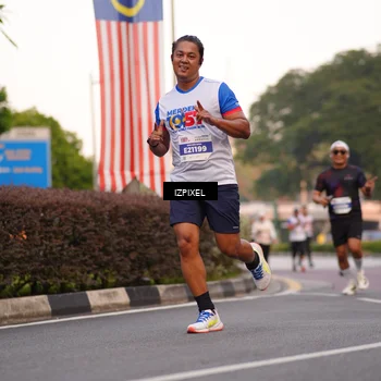 Runner Photo 4694844