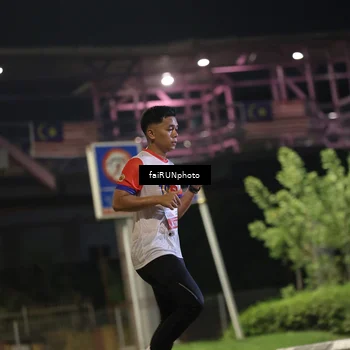 Runner Photo 4694845