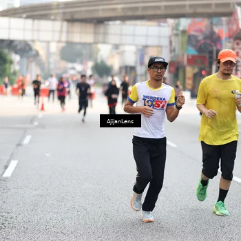 Runner Photo 4694870