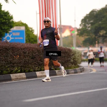 Runner Photo 4694881