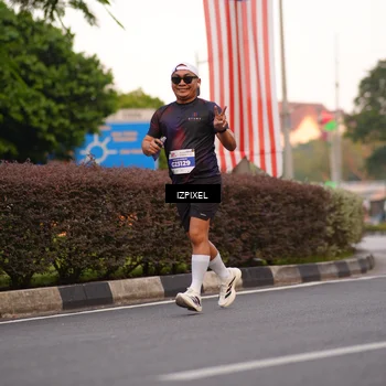 Runner Photo 4694891
