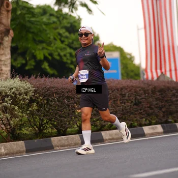 Runner Photo 4694911