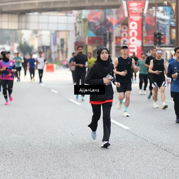 Runner Photo 4694915