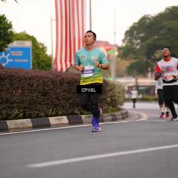 Runner Photo 4694922