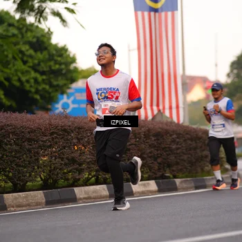 Runner Photo 4695002