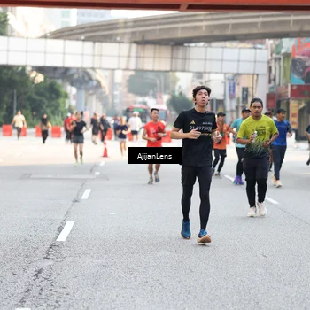 Runner Photo 4695003