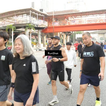 Runner Photo 4695036