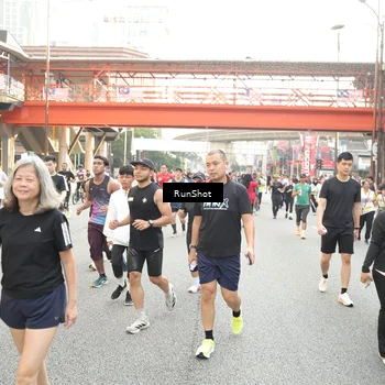 Runner Photo 4695044