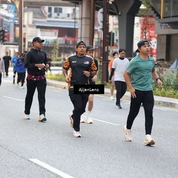 Runner Photo 4695052