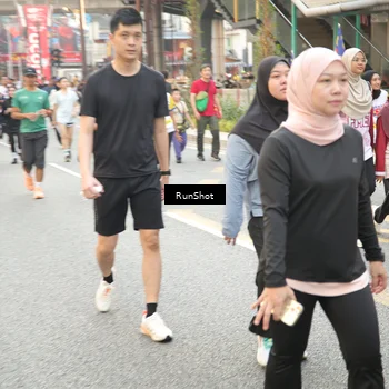 Runner Photo 4695077