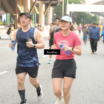 Runner Photo 4695093
