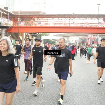 Runner Photo 4695094