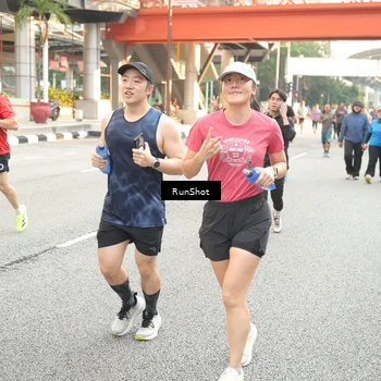 Runner Photo 4695108