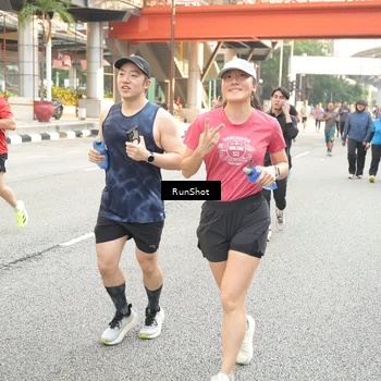 Runner Photo 4695111