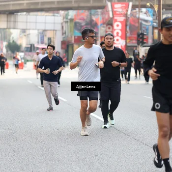 Runner Photo 4695123