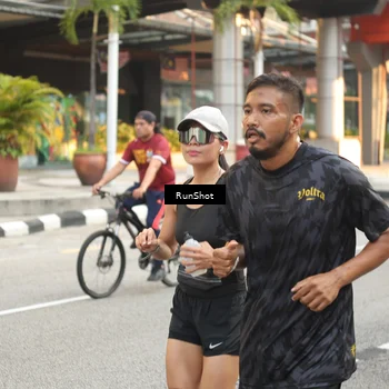 Runner Photo 4695134
